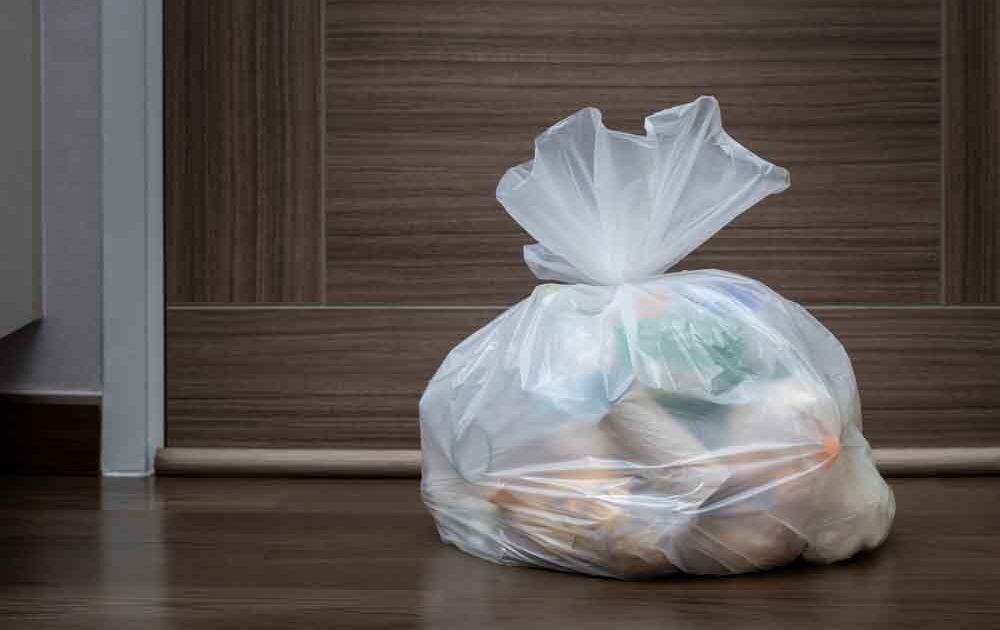 How to Use Garbage Bags for Packing and Moving?