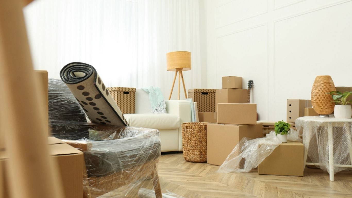 The Essential Guide to Movers Boxes